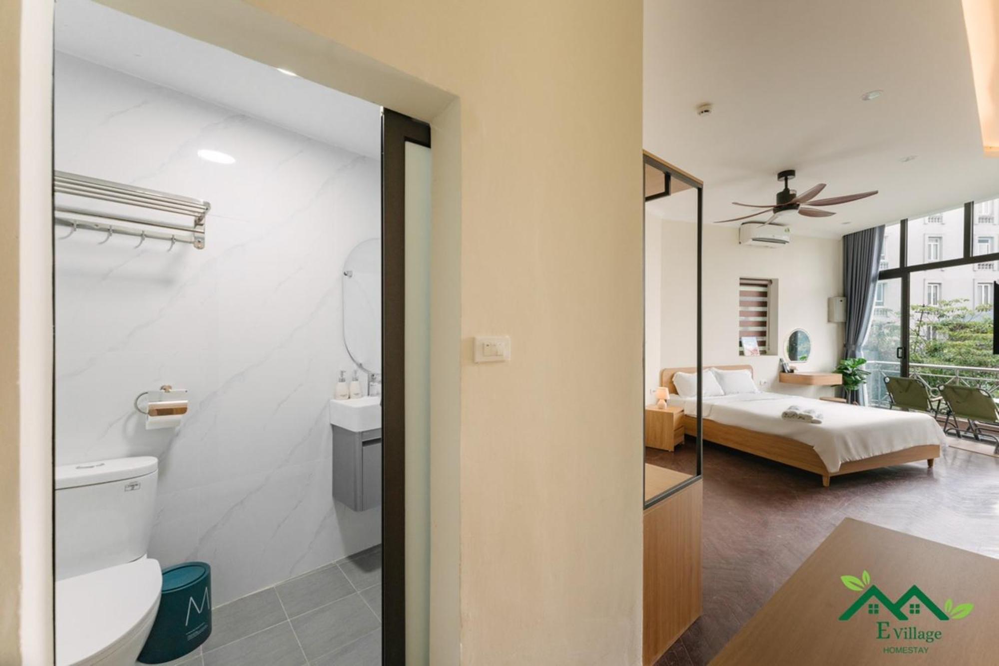 E Village Hotel Hanoi Exterior photo