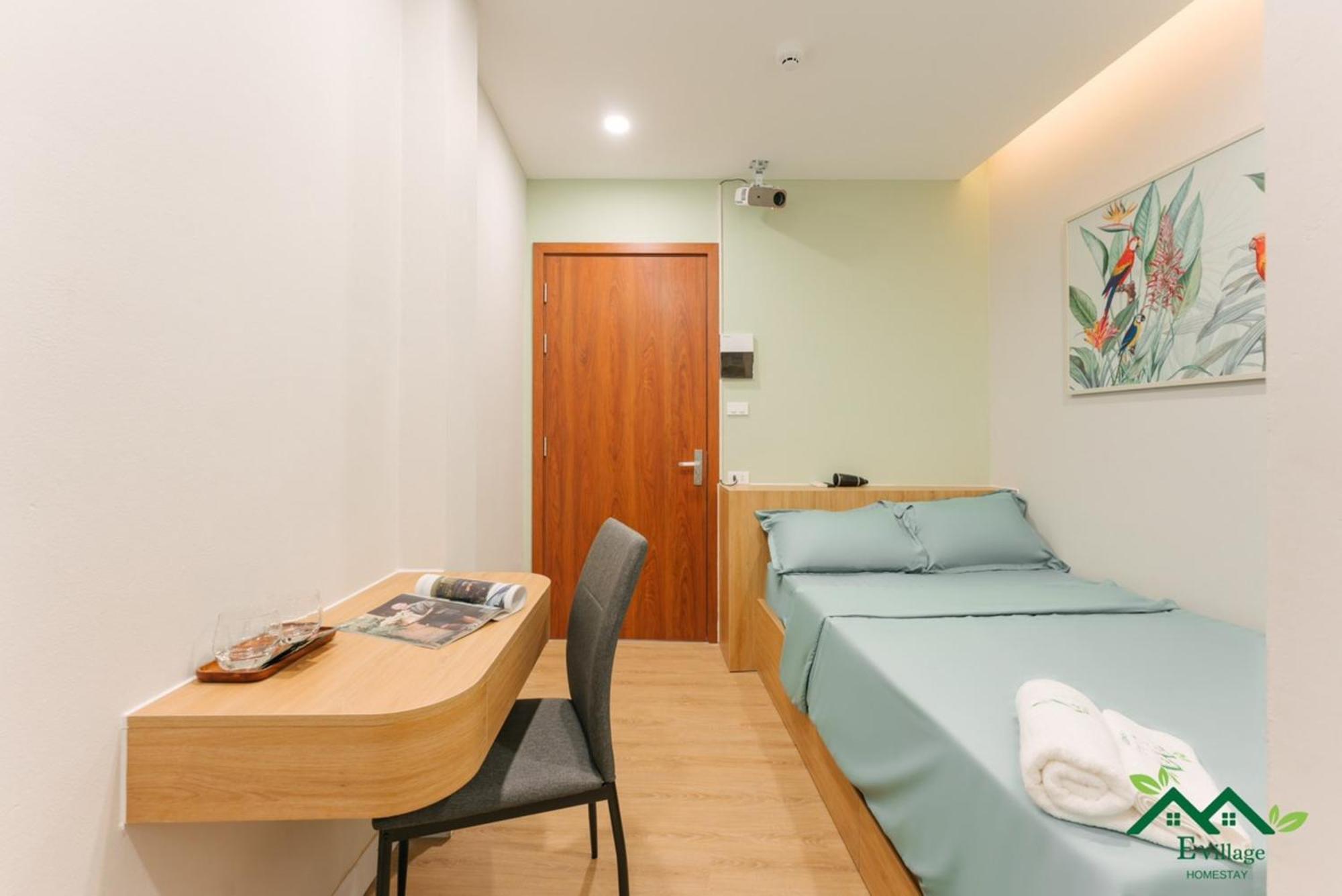 E Village Hotel Hanoi Exterior photo